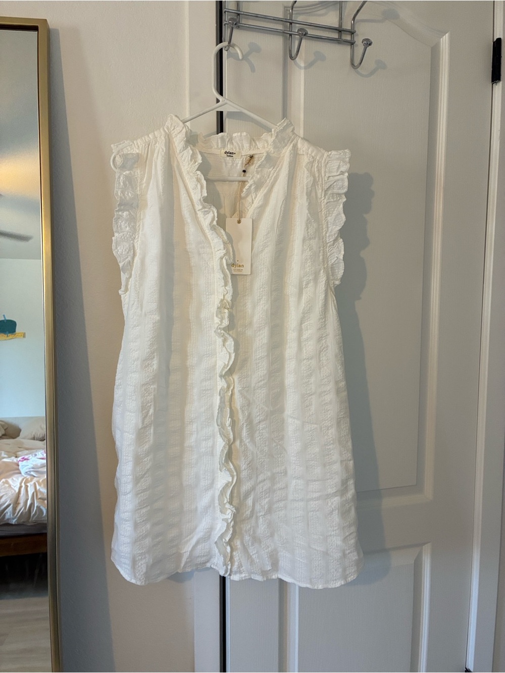 NWT Dylan Dress from Sundance. Ruffled Sleeveless Button-Front Blouse in Cream